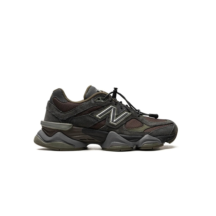 New Balance 9060 Blacktop Dark Moss - DripDrip Balkan