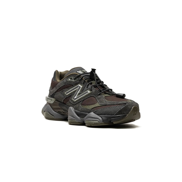New Balance 9060 Blacktop Dark Moss - DripDrip Balkan