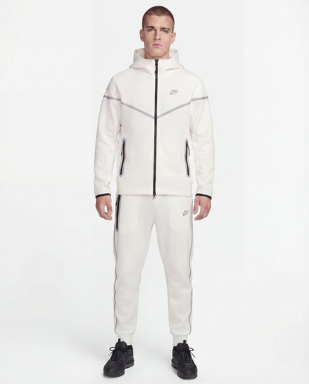 Nike Tech Fleece White Reflective Full Zip Windrunner Tracksuit